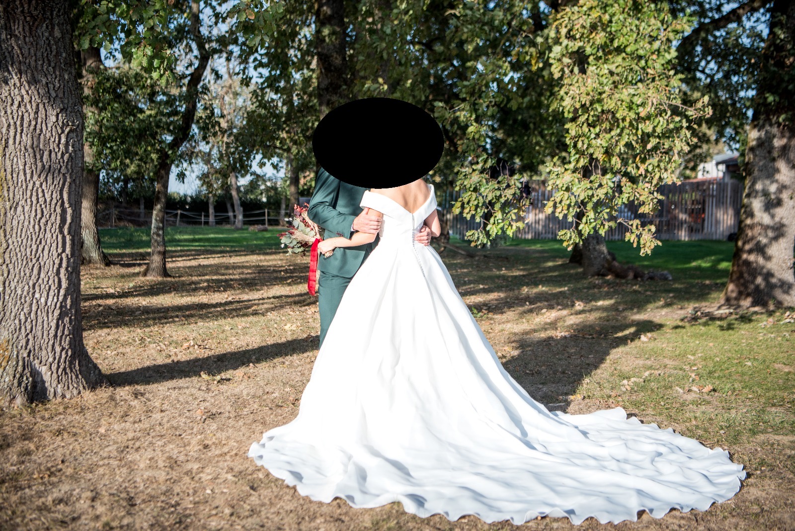 Pronovias - Taille 40,42 thumbnail 3