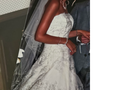 Robe de mariée Complicité d'occasion pas chère taille 38 - Joyne