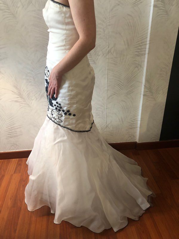 Robe de mariée Créateur rennais d'occasion pas chère taille 38 - Joyne