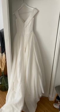 Robe de mariée Pronovias d'occasion pas chère taille 34,36,38,40 - Joyne