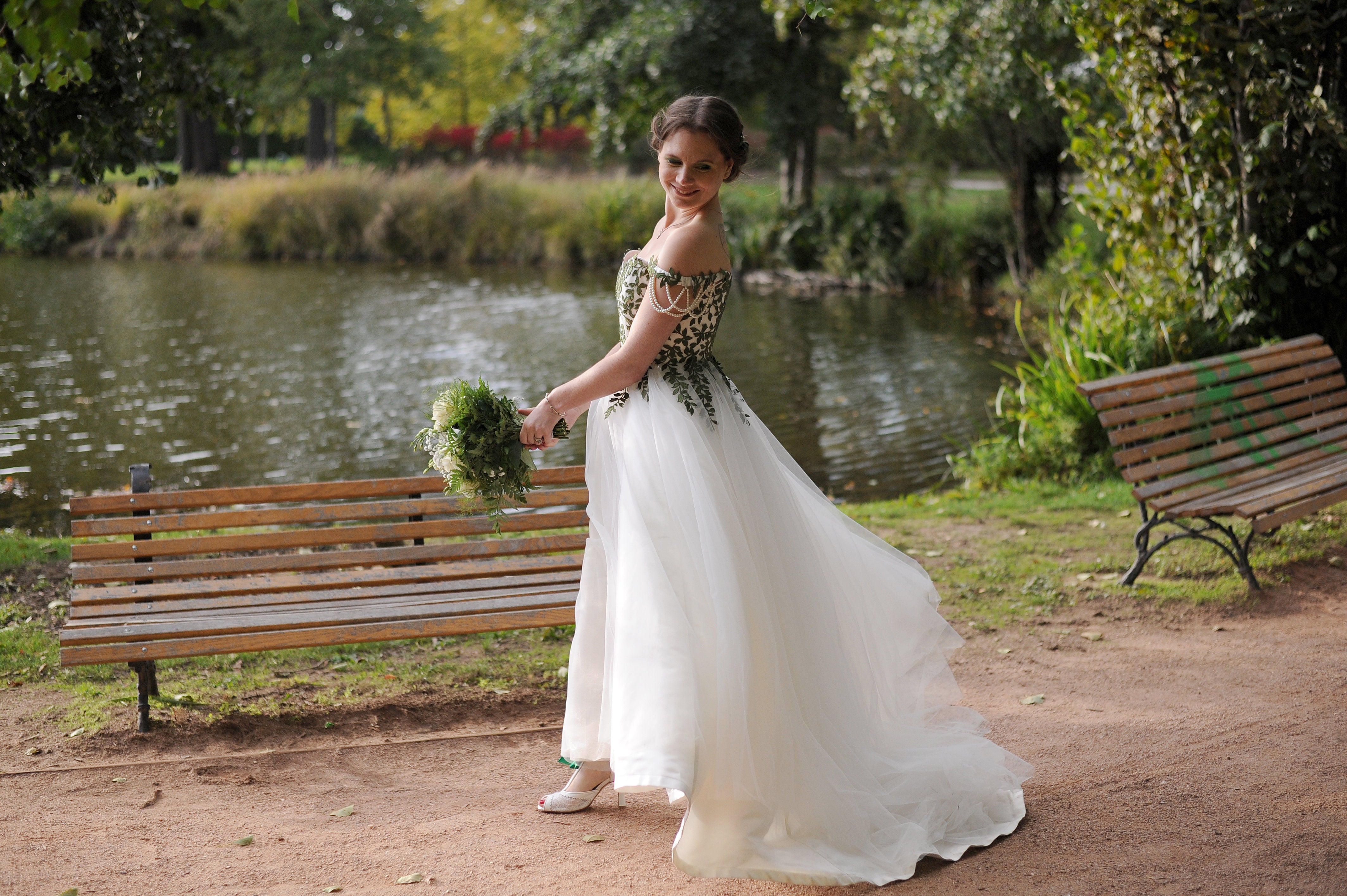 Les Vertugadins -Naylor - Taille 40,42 thumbnail 3