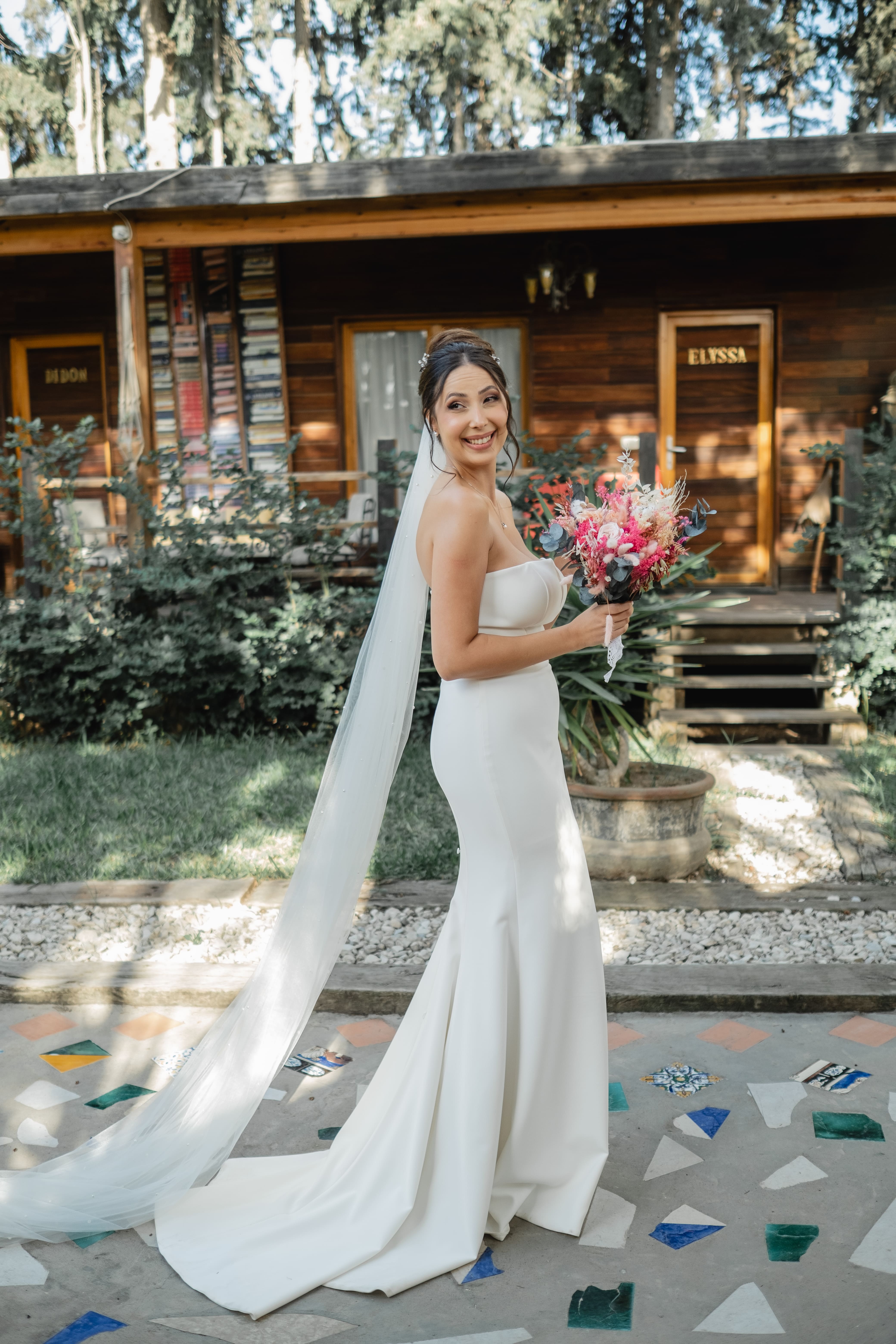 Robe de mariée MillaNova d'occasion pas chère taille 40,42 - Joyne