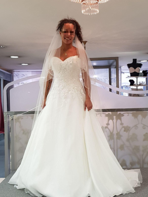 Robe de mariée Tomy mariage d'occasion pas chère taille 34,36 - Joyne