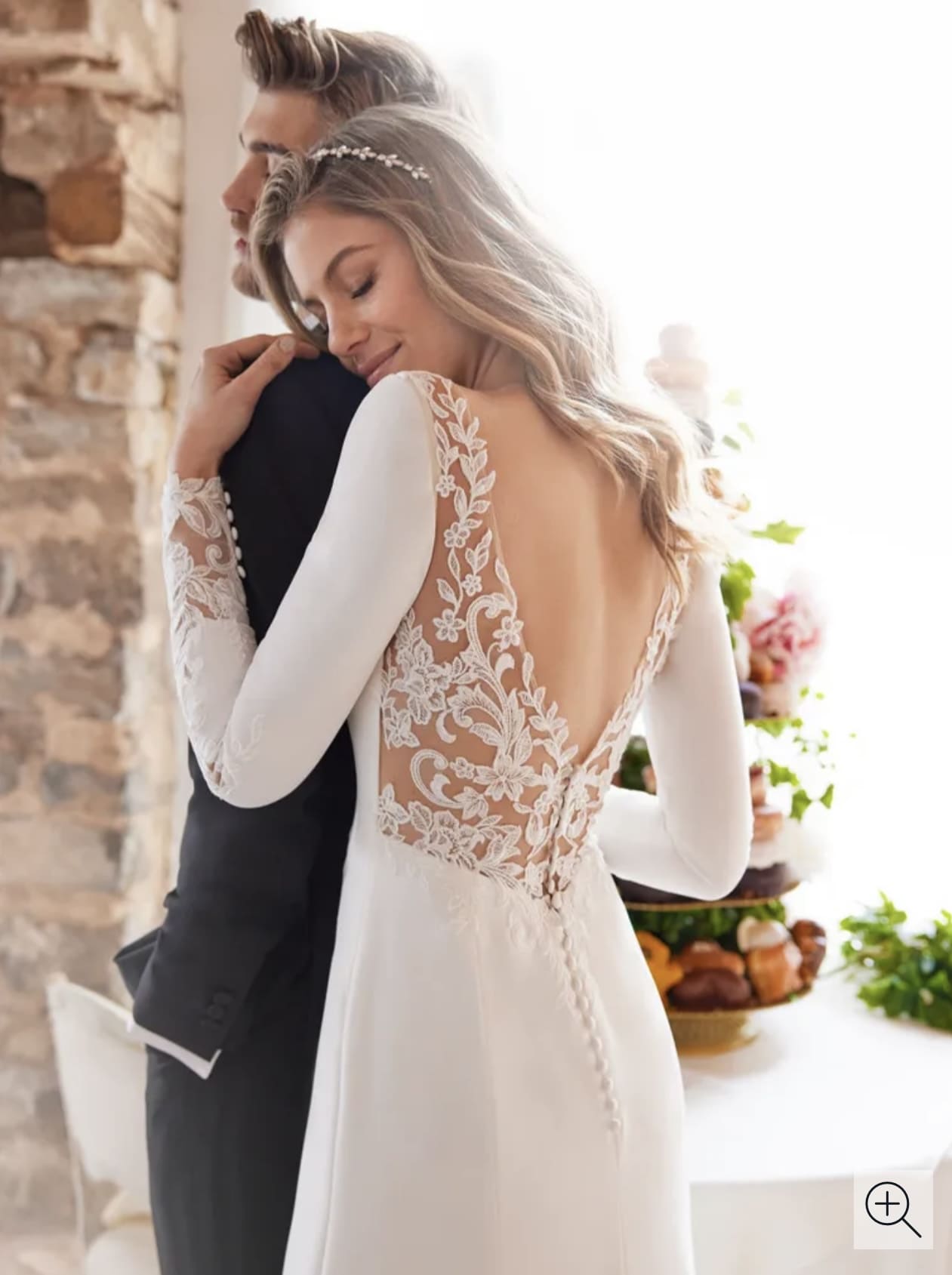 Pronovias -RAMDANI - Taille 42,44,46 thumbnail 3