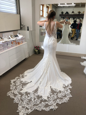 Robe de mariée Enzoani d'occasion pas chère taille 44 - Joyne