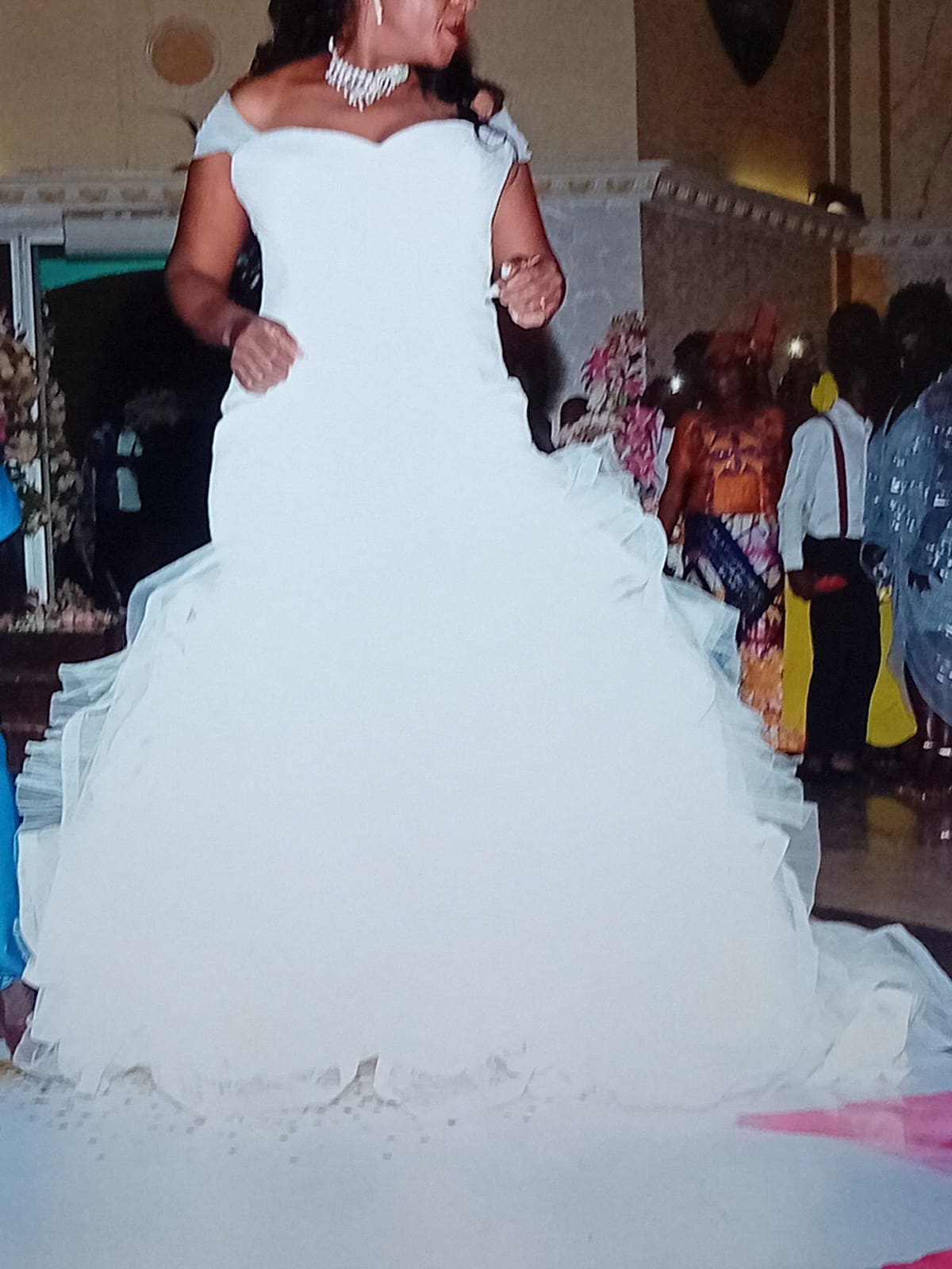 Robe de mariée Pronovias d'occasion pas chère taille 42,40 - Joyne