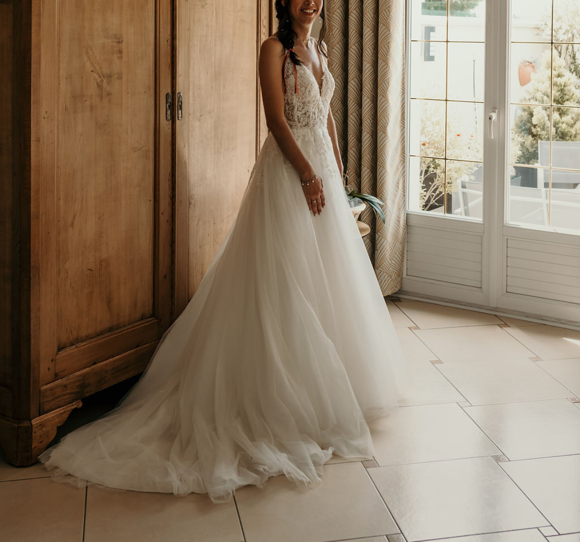 Robe de mariée White One Barcelona d'occasion pas chère taille 36 - Joyne