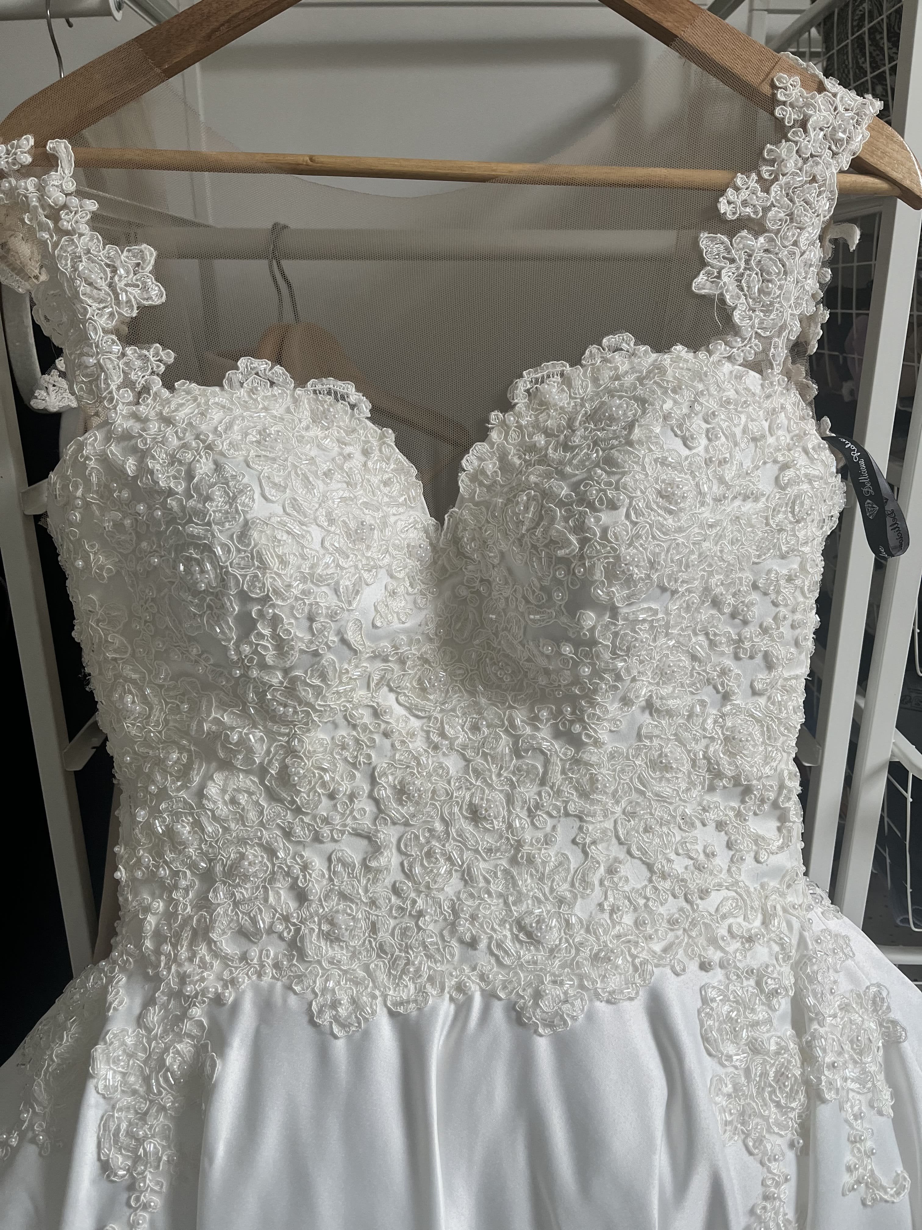 Robe de mariée Delliciouz robe d'occasion pas chère taille 36,38 - Joyne