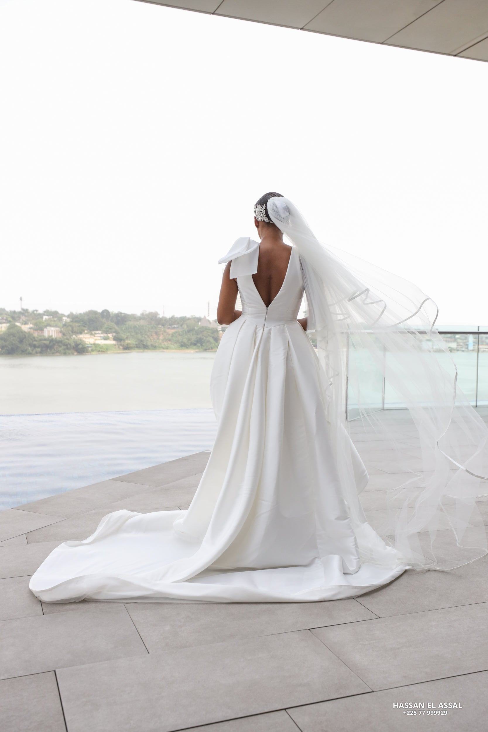 Robe de mariée Vera Wang d'occasion pas chère taille 40 - Joyne