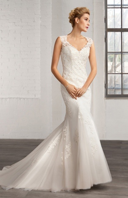 Robe de mariée Cosmobella milano d'occasion pas chère taille 42 - Joyne