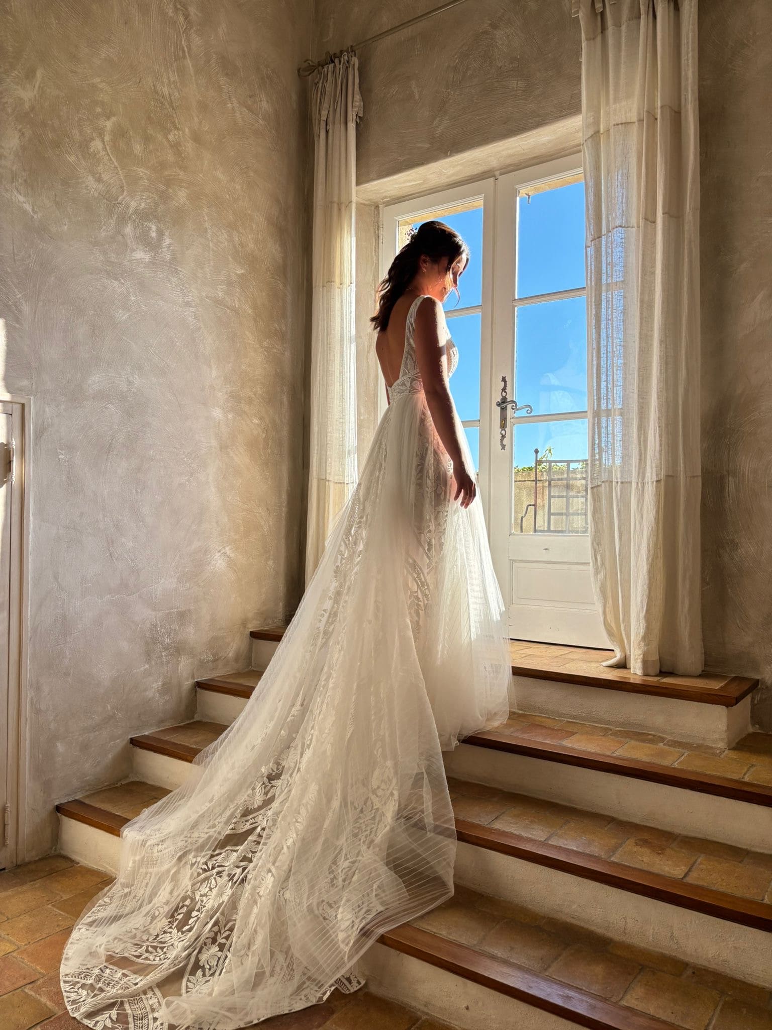 Robe de mariée Rue de Seine d'occasion pas chère taille 36,34,38 - Joyne