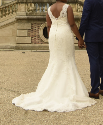 Robe de mariée White One d'occasion pas chère taille 42,44 - Joyne