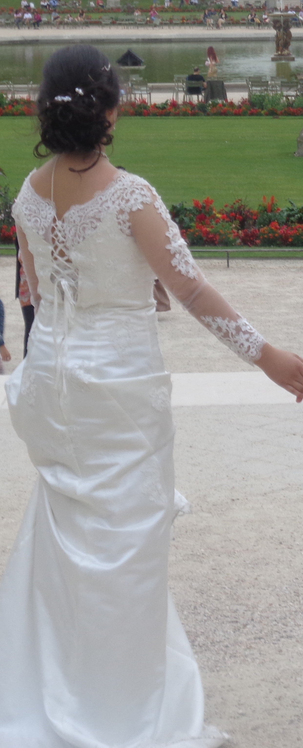 Robe de mariée robe couleur ivoire. d'occasion pas chère taille 36 - Joyne
